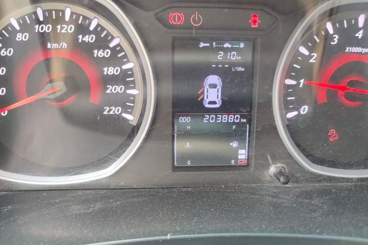 Used Soueast DX3 2018 1.5L Manual Comfort Model Odometer Close Up