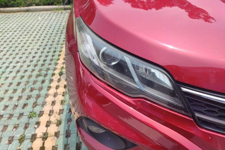 Used Soueast DX3 2018 1.5L Manual Comfort Model Right Front Headlight