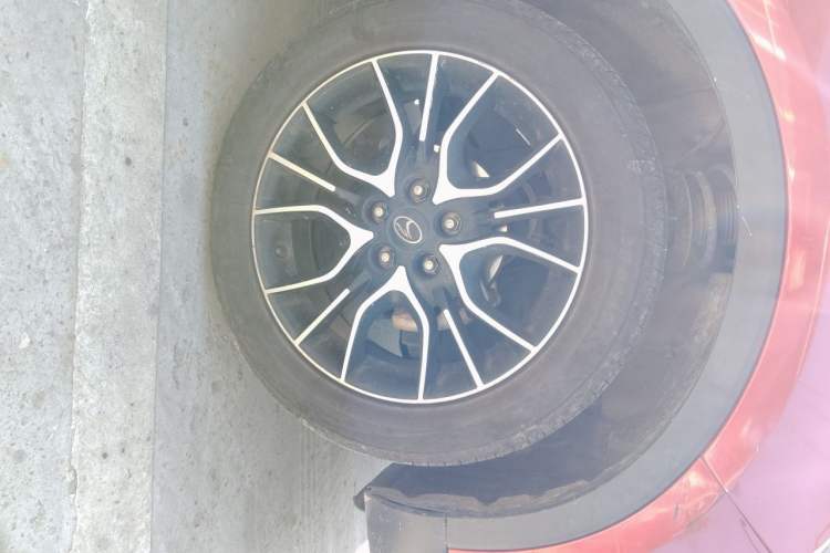 Used Soueast DX3 2018 1.5T CVT Luxury Model Right Front Wheel Hub