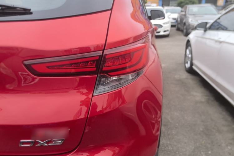 Used Soueast DX3 2018 1.5T SRG Manual Flagship Model Right Rear Taillight