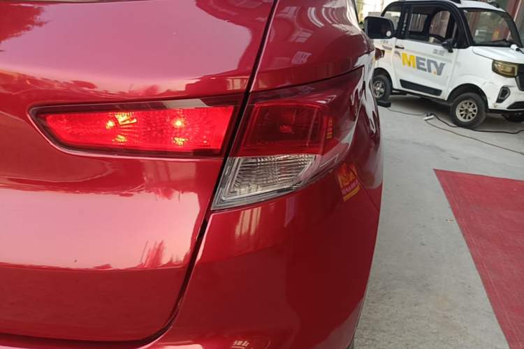 Used Soueast DX3 2018 1.5T CVT Luxury Model Right Rear Taillight