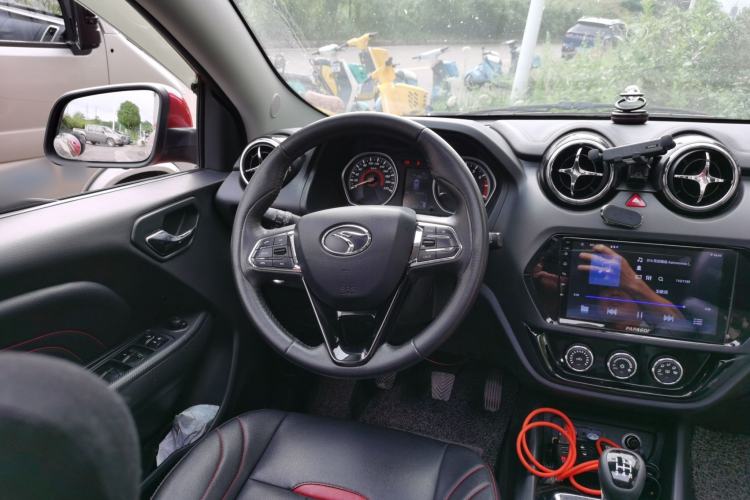 Used Soueast DX3 2018 1.5L Manual Luxury Model Steering Wheel