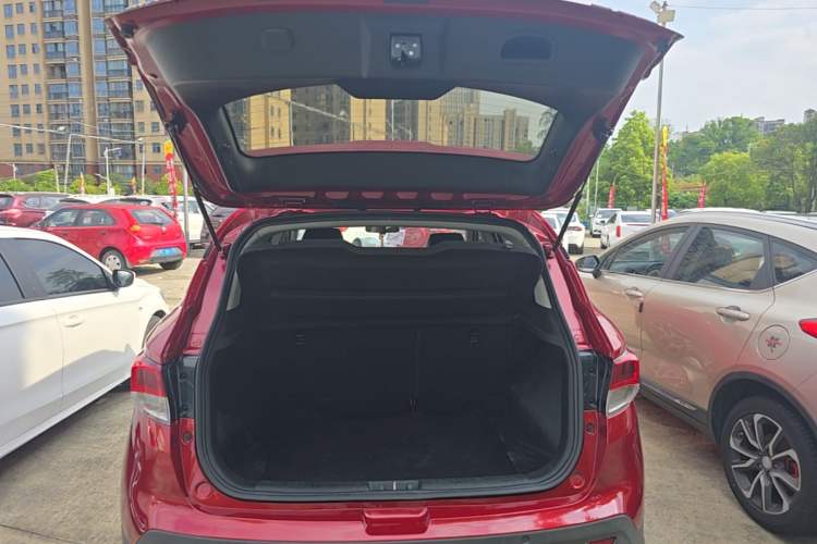 Used Soueast DX3 2018 1.5T CVT Luxury Model Trunk
