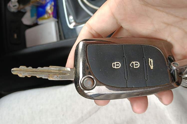 Used Soueast DX3 2018 1.5L Manual Luxury Model Vehicle Key