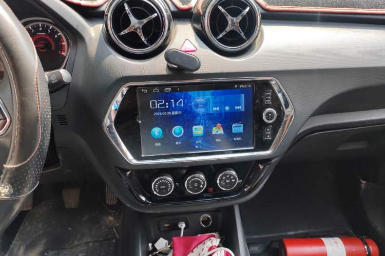 Used Soueast DX3 2018 1.5L Manual Flagship Edition Audio And AC Panel