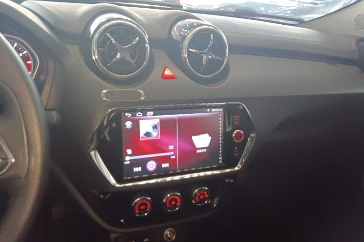 Used Soueast DX3 2018 1.5T CVT Luxury Model Audio And AC Panel