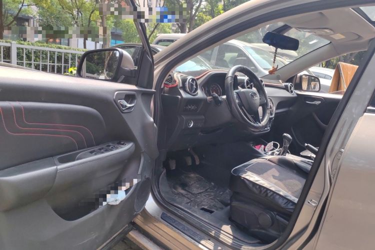 Used Soueast DX3 2018 1.5L Manual Flagship Edition Driver Seat