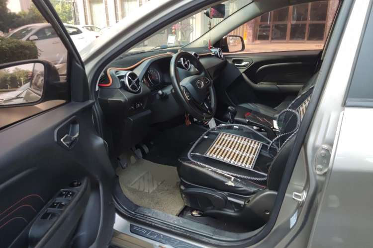 Used Soueast DX3 2018 1.5L Manual Luxury Model Driver Seat