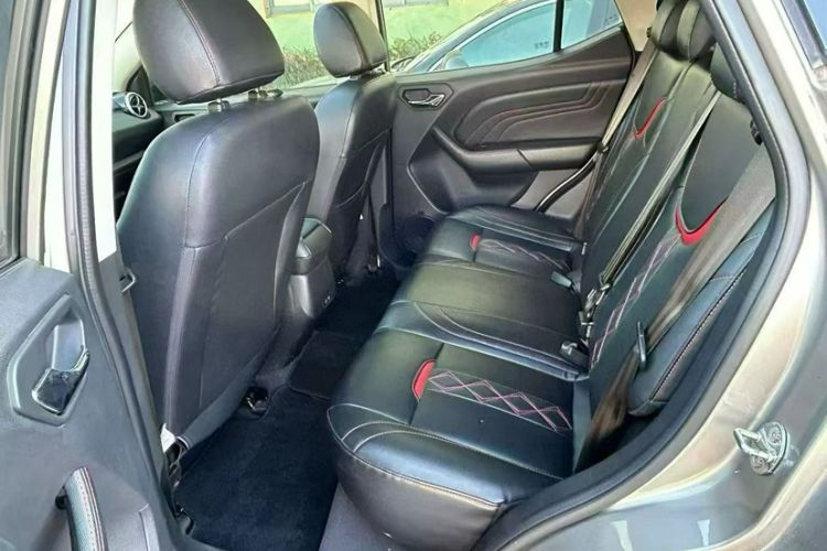 Used Soueast DX3 2018 1.5T CVT Luxury Model Exterior 5