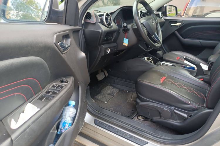 Used Soueast DX3 2018 1.5T CVT Luxury Model Interior 3