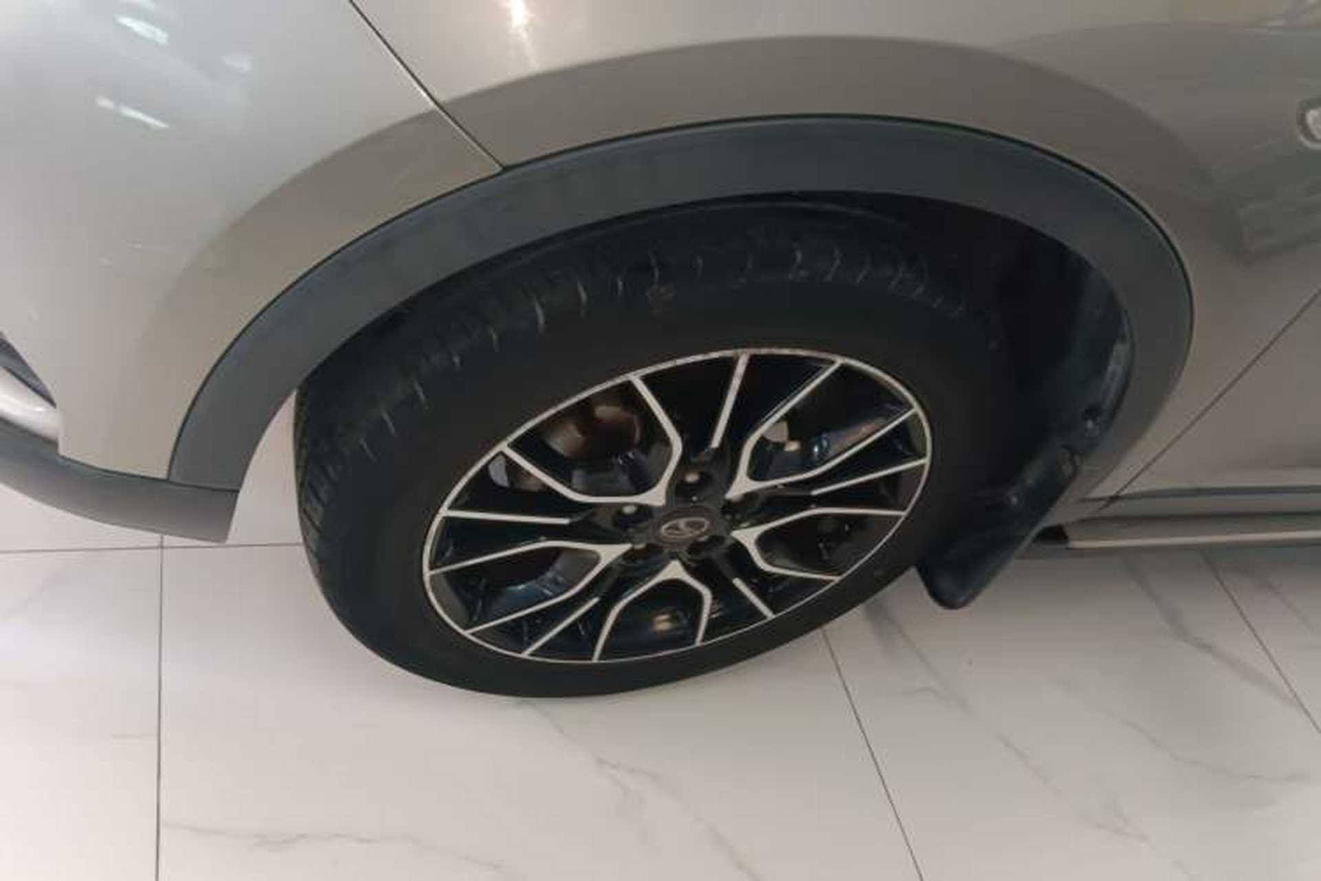 Used Soueast DX3 2018 1.5T CVT Luxury Model Left Front Wheel Hub