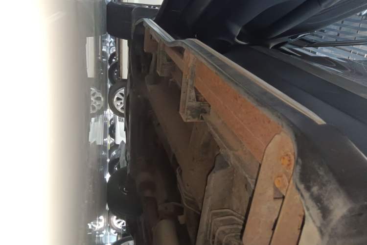 Used Soueast DX3 2018 1.5T CVT Luxury Model Left Side Sill