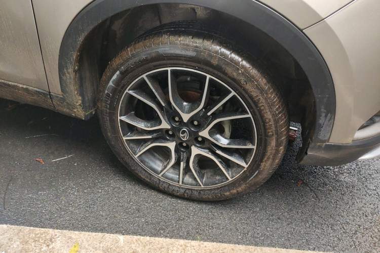 Used Soueast DX3 2018 1.5T CVT Luxury Model Right Front Wheel Hub