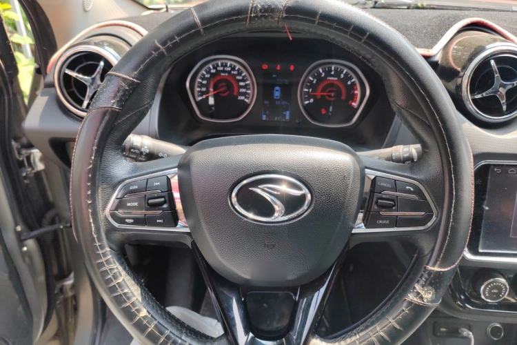 Used Soueast DX3 2018 1.5L Manual Flagship Edition Steering Wheel