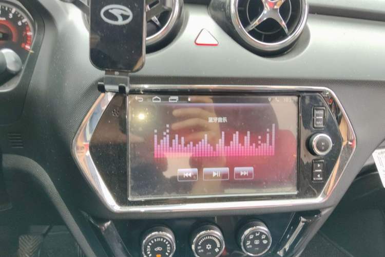 Used Soueast DX3 2018 1.5L Manual Luxury Model Audio And AC Panel