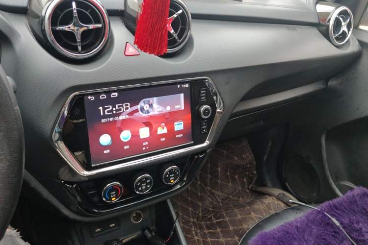 Used Soueast DX3 2018 1.5L Outdoor Edition Manual Luxury Version Audio And AC Panel