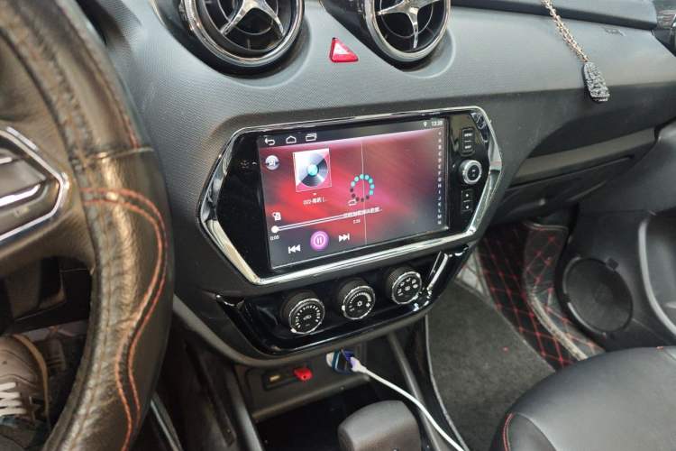 Used Soueast DX3 2018 1.5T CVT Luxury Model Audio And AC Panel
