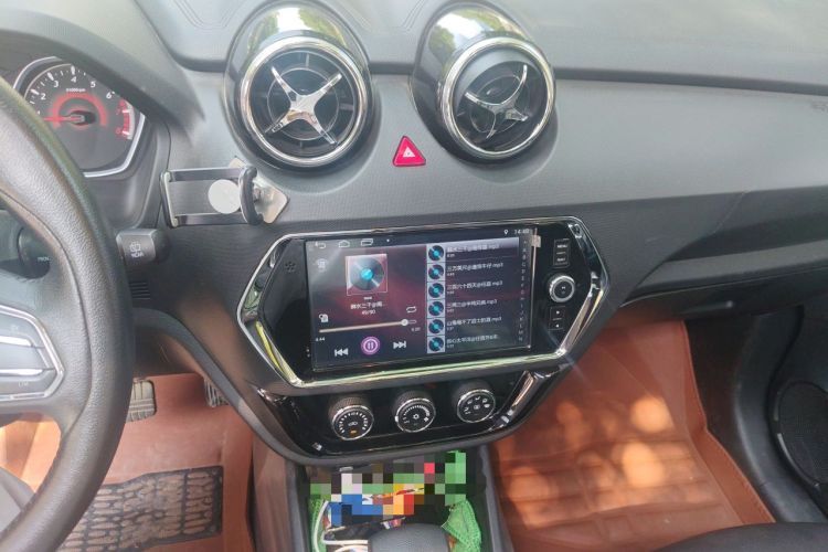 Used Soueast DX3 2018 1.5T CVT Luxury Model Audio And AC Panel