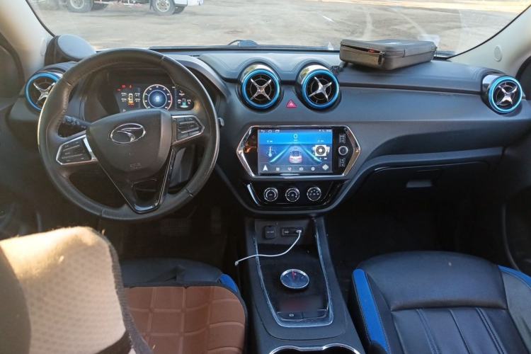Used Soueast DX3 2018 EV Flagship Model Center Console