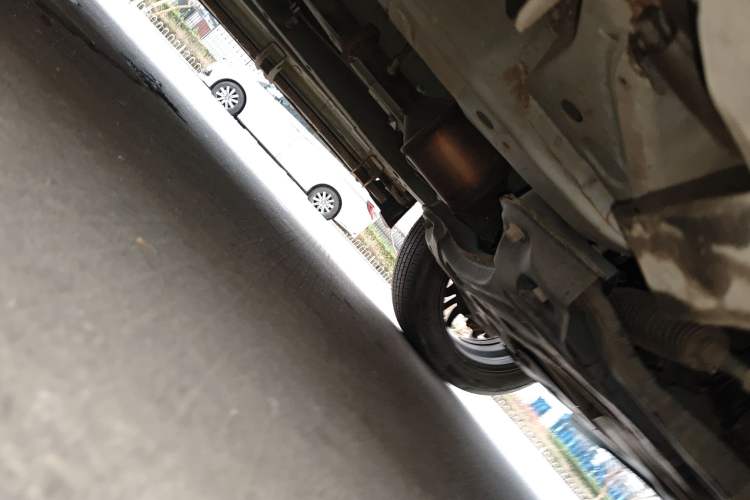 Used Soueast DX3 2018 1.5L Manual Luxury Model Chassis Front Right