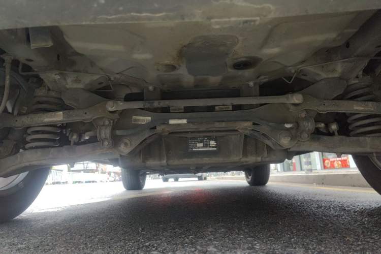 Used Soueast DX3 2018 EV Flagship Model Chassis Rear