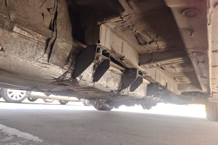 Used Soueast DX3 2018 EV Flagship Model Chassis Rear Right