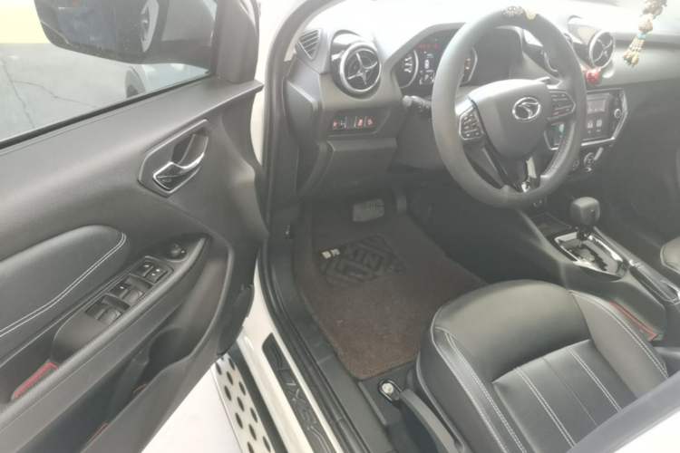 Used Soueast DX3 2018 1.5T CVT Luxury Model Driver Seat