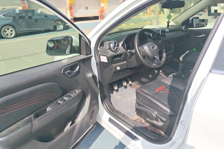 Used Soueast DX3 2018 1.5L Manual Flagship Edition Driver Seat