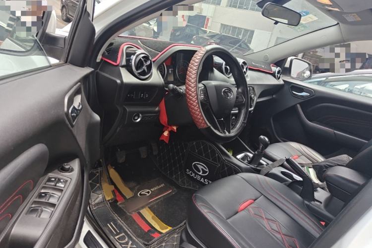 Used Soueast DX3 2018 1.5L Manual Luxury Model Driver Seat