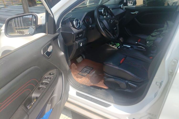 Used Soueast DX3 2018 1.5T CVT Luxury Model Driver Seat