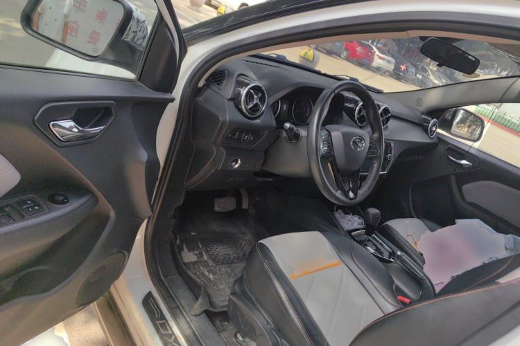 Used Soueast DX3 2018 1.5T CVT Luxury Model Driver Seat