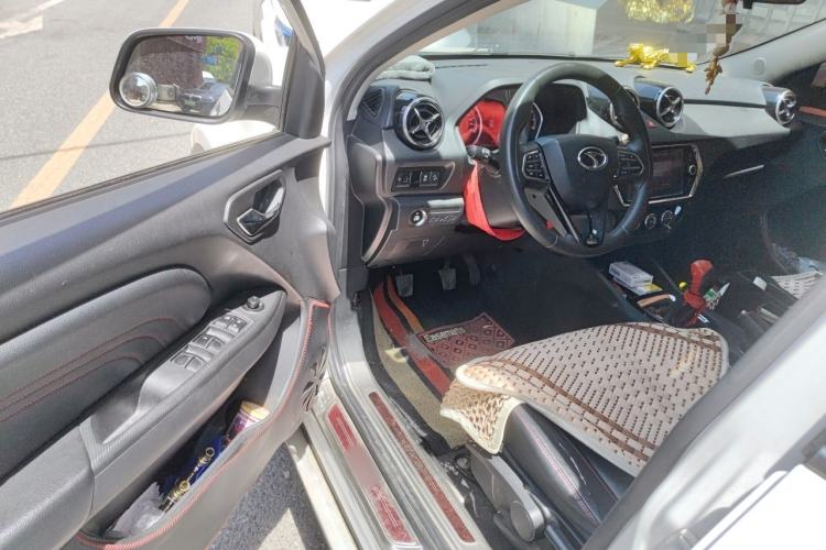 Used Soueast DX3 2018 1.5L Manual Luxury Model Driver Seat