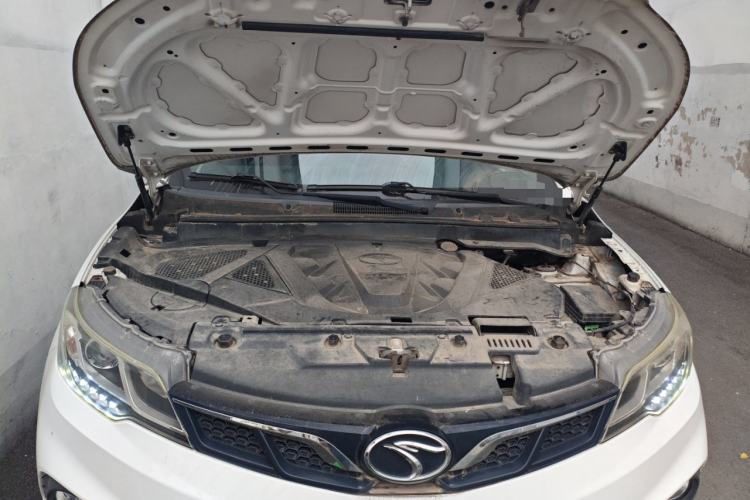 Used Soueast DX3 2018 1.5L Manual Luxury Model Engine Bay
