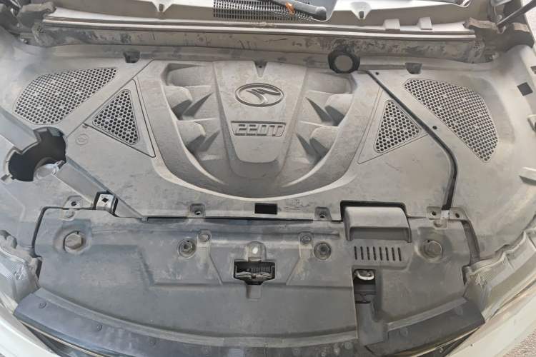 Used Soueast DX3 2018 1.5T CVT Luxury Model Engine Bay