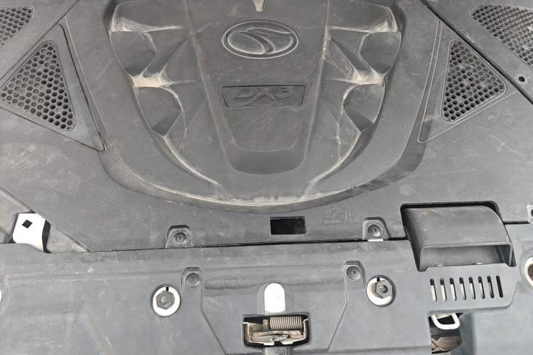 Used Soueast DX3 2018 1.5L Manual Luxury Model Engine Bay