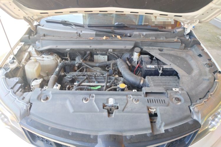 Used Soueast DX3 2018 1.5T CVT Luxury Model Engine Bay