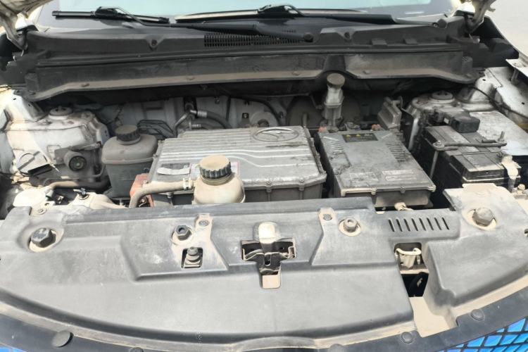 Used Soueast DX3 2018 EV400 Flagship Edition Engine Bay