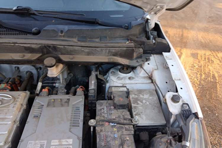 Used Soueast DX3 2018 EV Flagship Model Engine Bay Left