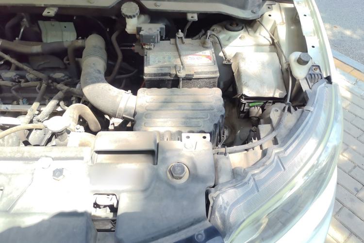 Used Soueast DX3 2018 1.5T CVT Luxury Model Engine Bay Left