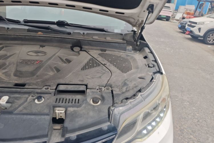 Used Soueast DX3 2018 1.5T CVT Luxury Model Engine Bay Left
