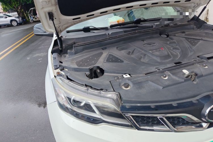 Used Soueast DX3 2018 1.5T CVT Luxury Model Engine Bay Right