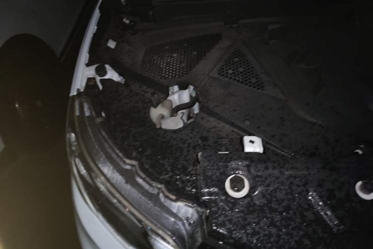 Used Soueast DX3 2018 1.5L Manual Luxury Model Engine Bay Right