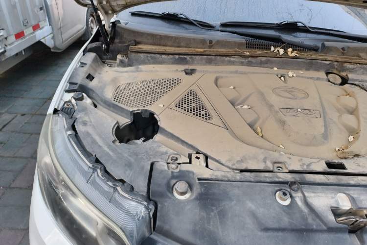 Used Soueast DX3 2018 1.5L Manual Luxury Model Engine Bay Right