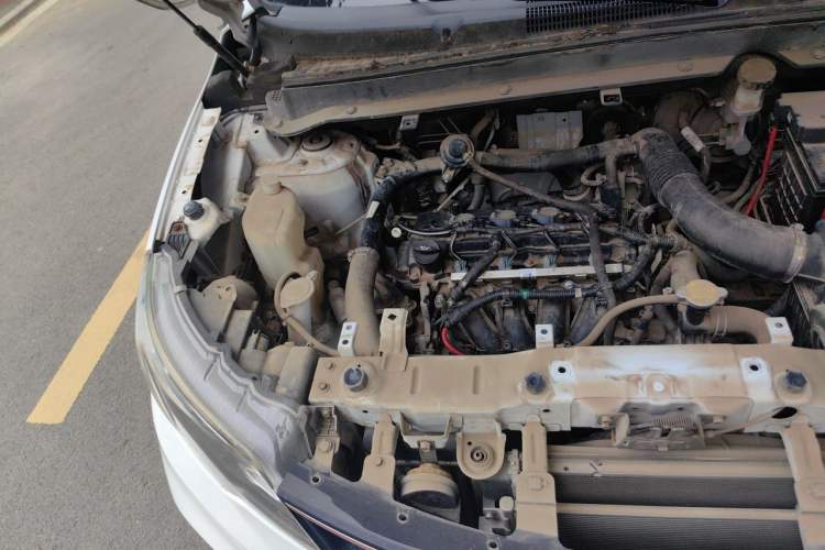 Used Soueast DX3 2018 1.5T CVT Luxury Model Engine Bay Right