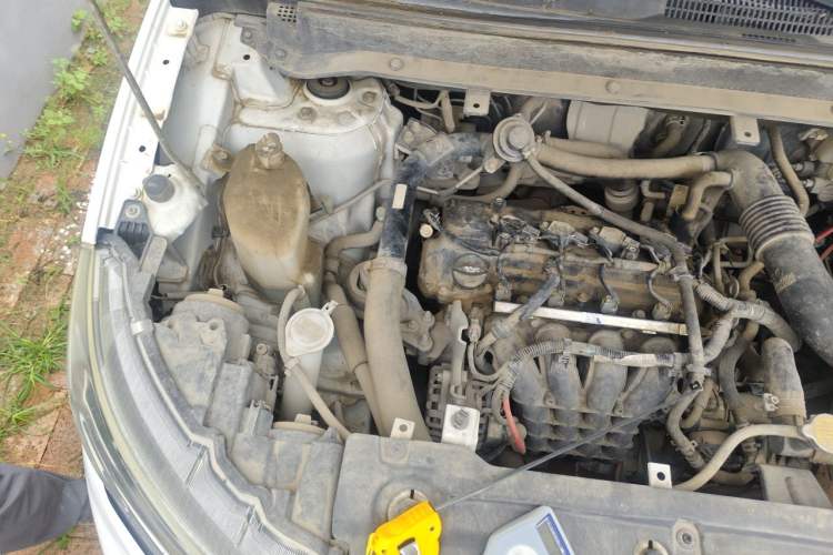 Used Soueast DX3 2018 1.5T CVT Luxury Model Engine Bay Right