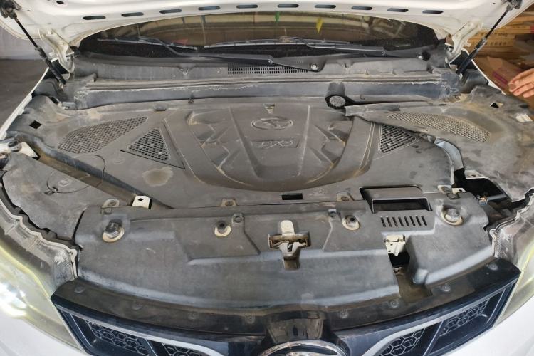 Used Soueast DX3 2018 1.5L Manual Luxury Model Engine Bay