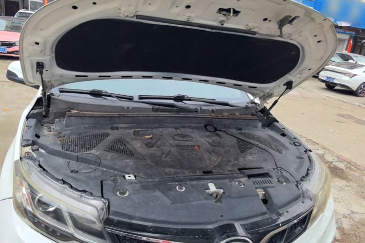 Used Soueast DX3 2018 1.5T CVT Luxury Model Engine Bay