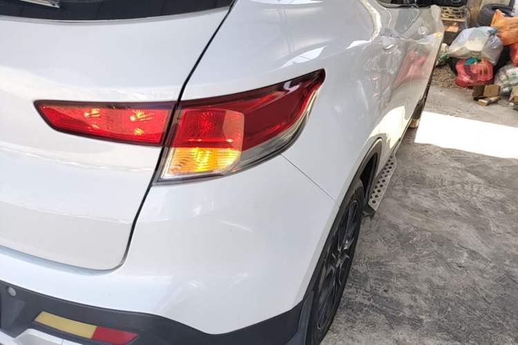 Used Soueast DX3 2018 1.5L Manual Luxury Model Exterior 1