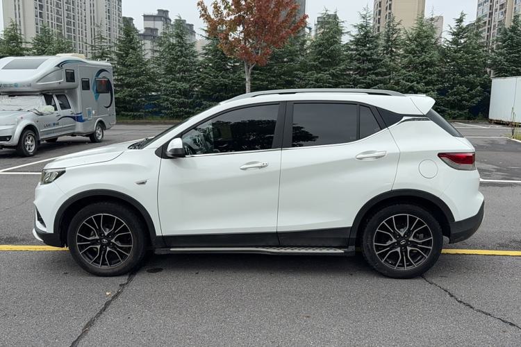 Used Soueast DX3 2018 1.5T CVT Luxury Model Exterior 5
