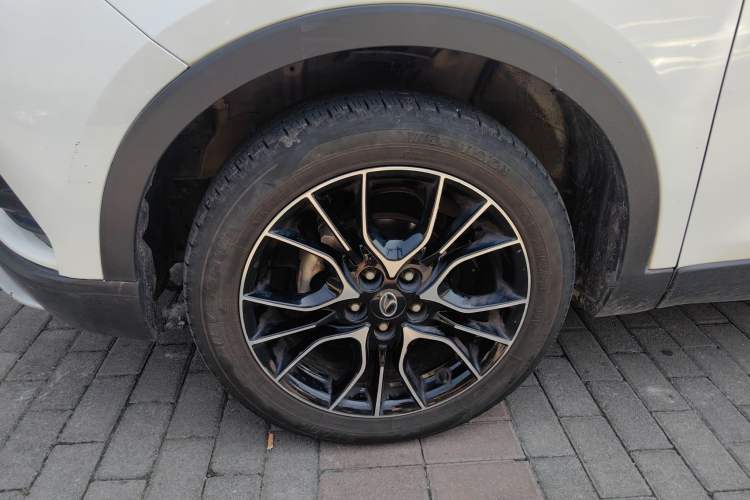 Used Soueast DX3 2018 1.5T CVT Luxury Model Exterior 7